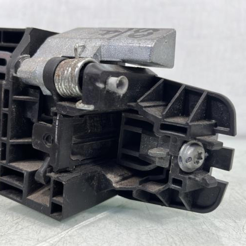 Poignee porte avant droit NISSAN JUKE 1 Photo n°4