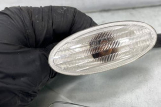 Repetiteur clignotant avant gauche (Feux) NISSAN JUKE 1