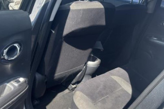 Arret de porte avant gauche NISSAN JUKE 1