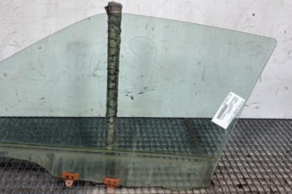 Vitre avant droit NISSAN JUKE 1