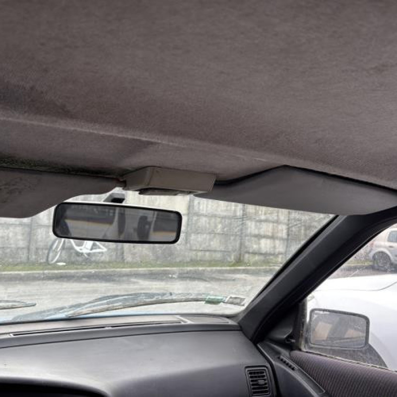 Charniere de capot PEUGEOT 405 Photo n°16