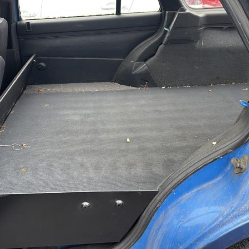 Leve vitre mecanique avant droit PEUGEOT 405 Photo n°13