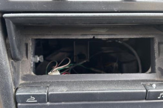 Leve vitre mecanique avant droit PEUGEOT 405