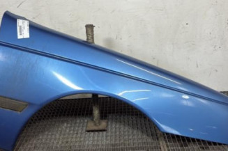 Aile avant droit PEUGEOT 405 Photo n°1