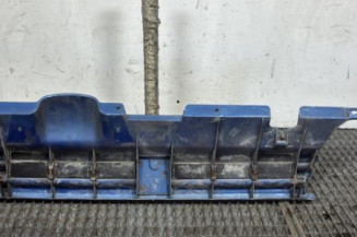 Calandre PEUGEOT 405