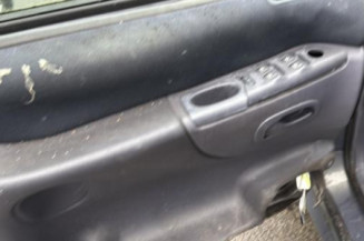 Serrure avant gauche RENAULT ESPACE 3