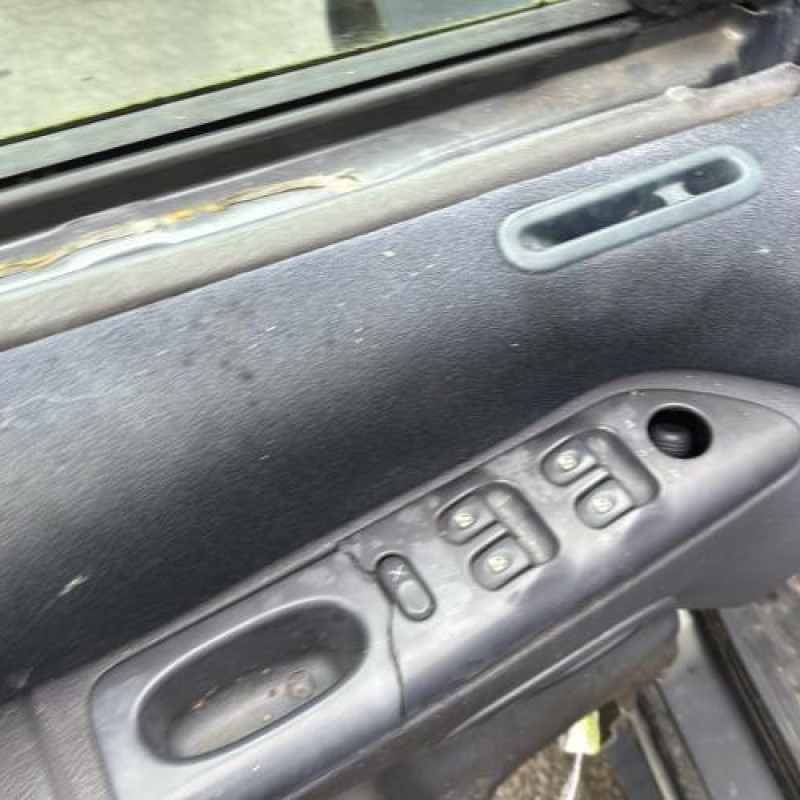 Serrure avant gauche RENAULT ESPACE 3 Photo n°13