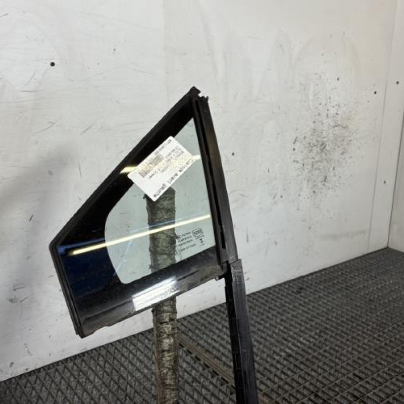 Custode avant gauche (porte) RENAULT CLIO 4 Photo n°2