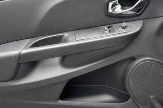 Retroviseur gauche RENAULT CLIO 4