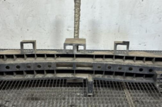 Absorbeur de pare choc arriere RENAULT CLIO 4