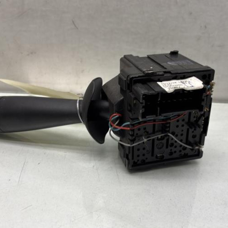 Commodo d'essuie glaces RENAULT CLIO 4 Photo n°2