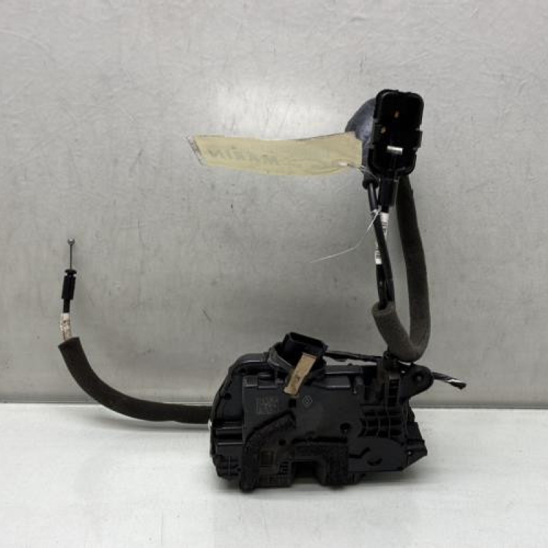 Serrure avant gauche RENAULT CLIO 4 Photo n°4