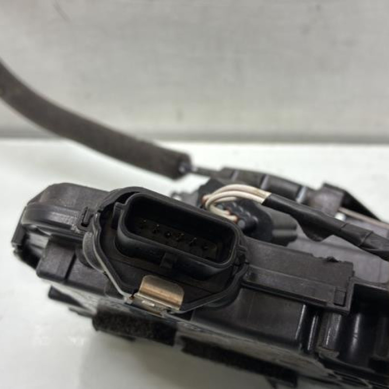 Serrure avant gauche RENAULT CLIO 4 Photo n°5