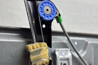 Leve vitre electrique avant droit VOLKSWAGEN POLO 4