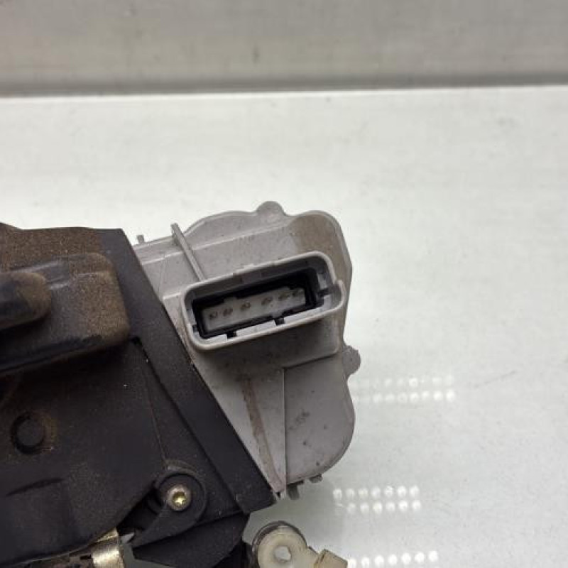 Serrure avant gauche PEUGEOT 307 Photo n°4