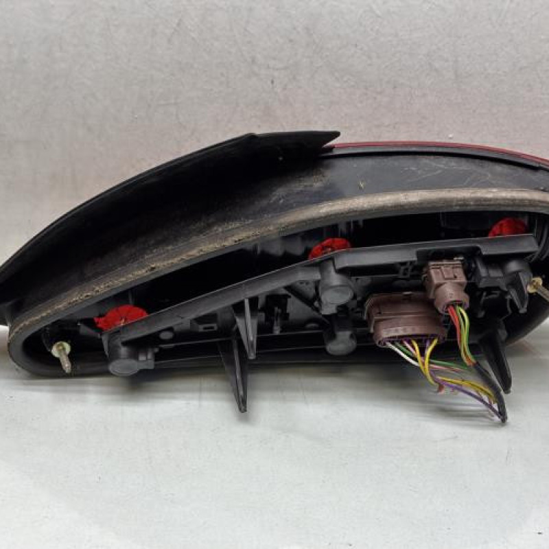 Feu arriere principal gauche (feux) PEUGEOT 406 Photo n°2