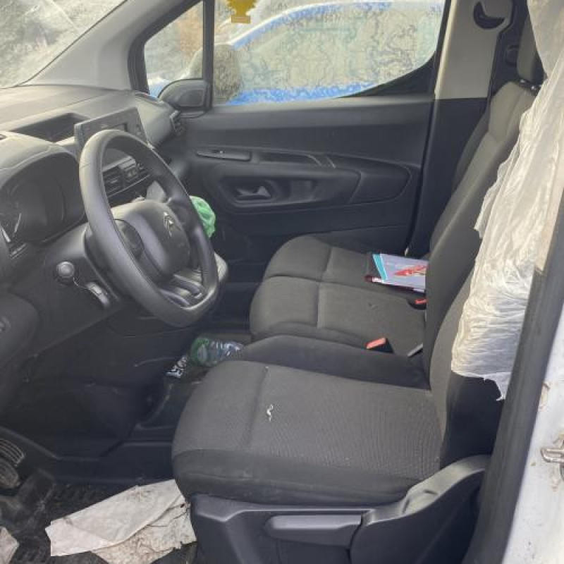 Interrupteur de leve vitre avant gauche CITROEN BERLINGO 3 M Photo n°10