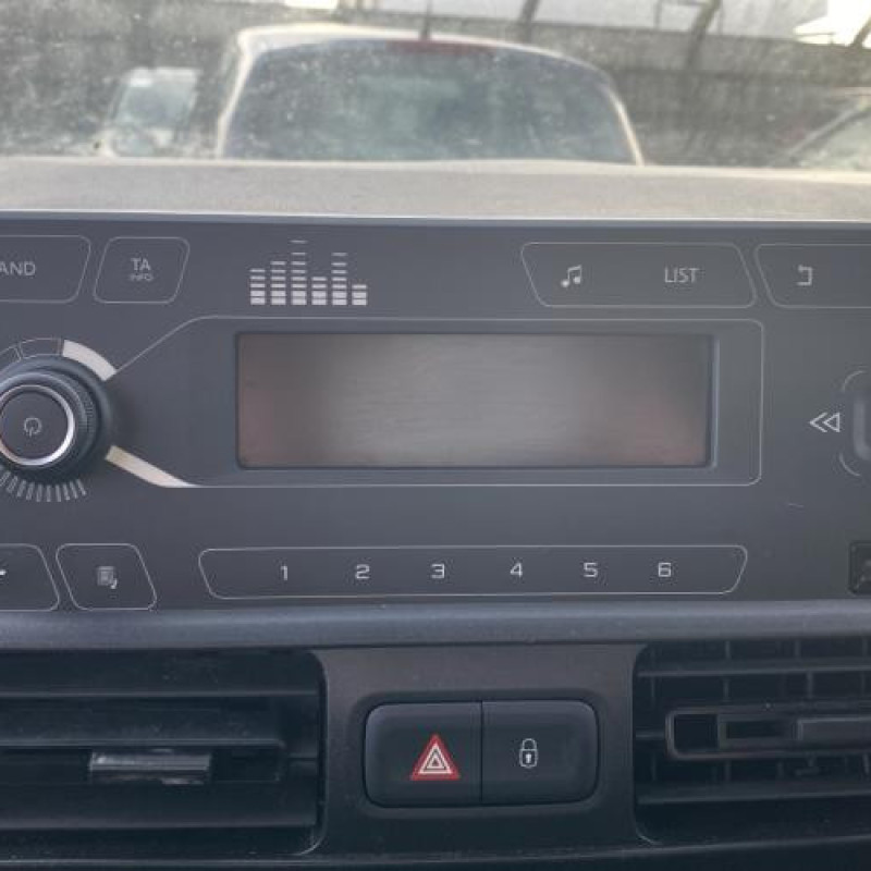 Interrupteur de leve vitre avant gauche CITROEN BERLINGO 3 M Photo n°12