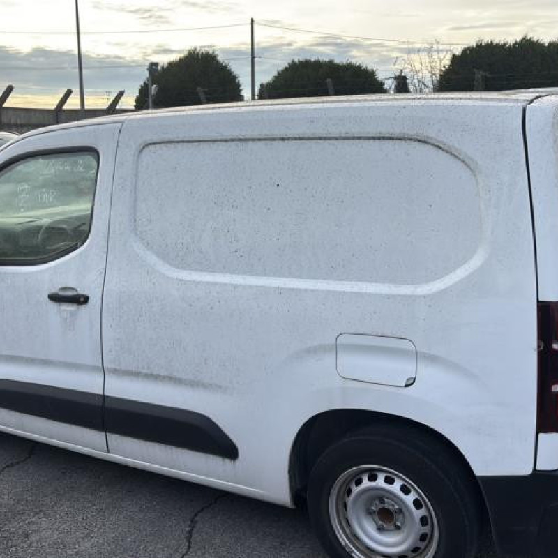 Interrupteur de leve vitre avant gauche CITROEN BERLINGO 3 M Photo n°13