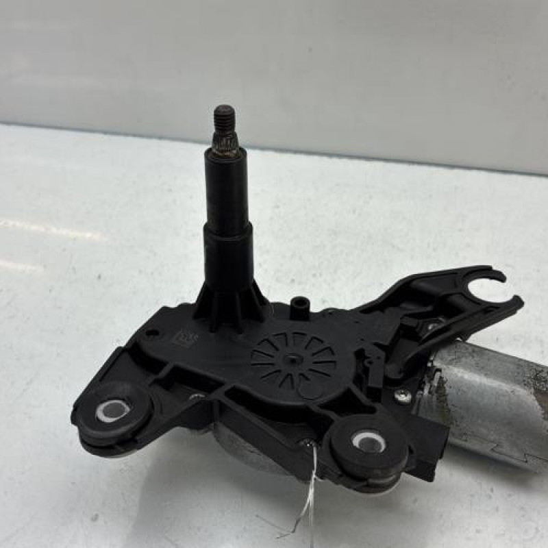 Moteur essuie glace arriere DACIA DUSTER 2 Photo n°1