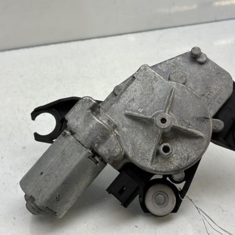 Moteur essuie glace arriere DACIA DUSTER 2 Photo n°4