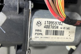 Leve vitre electrique avant droit SKODA OCTAVIA 2