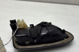 Poignee interieur avant droit RENAULT CLIO 2