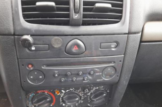 Poignee interieur avant droit RENAULT CLIO 2