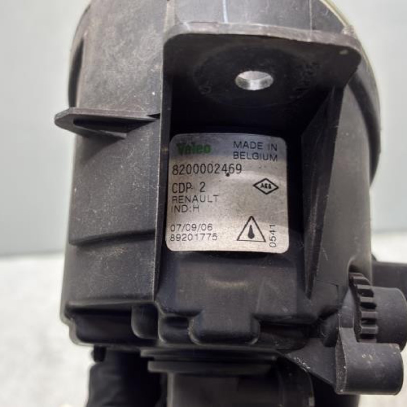 Anti brouillard gauche (feux) RENAULT CLIO 3 Photo n°4