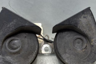 Avertisseur/Klaxon RENAULT CLIO 3 Photo n°1