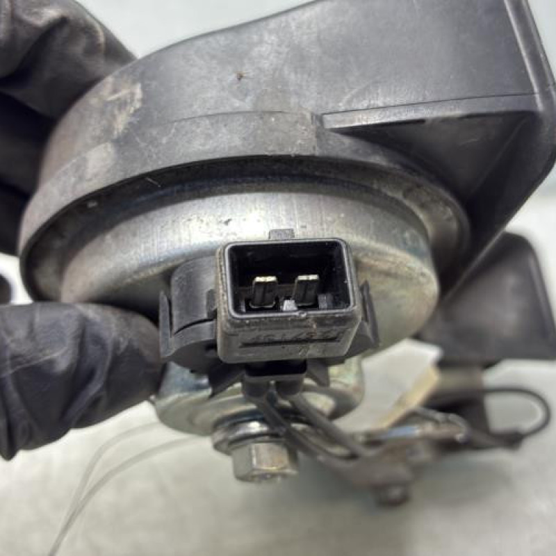 Avertisseur/Klaxon RENAULT CLIO 3 Photo n°3