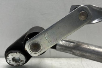 Moteur essuie glace avant RENAULT CLIO 3