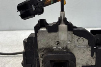 Serrure avant gauche RENAULT CLIO 3