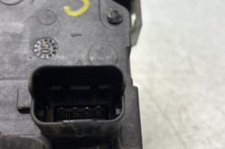 Serrure avant gauche RENAULT CLIO 3