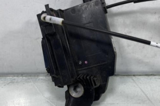 Serrure avant gauche PEUGEOT 308 2 SW