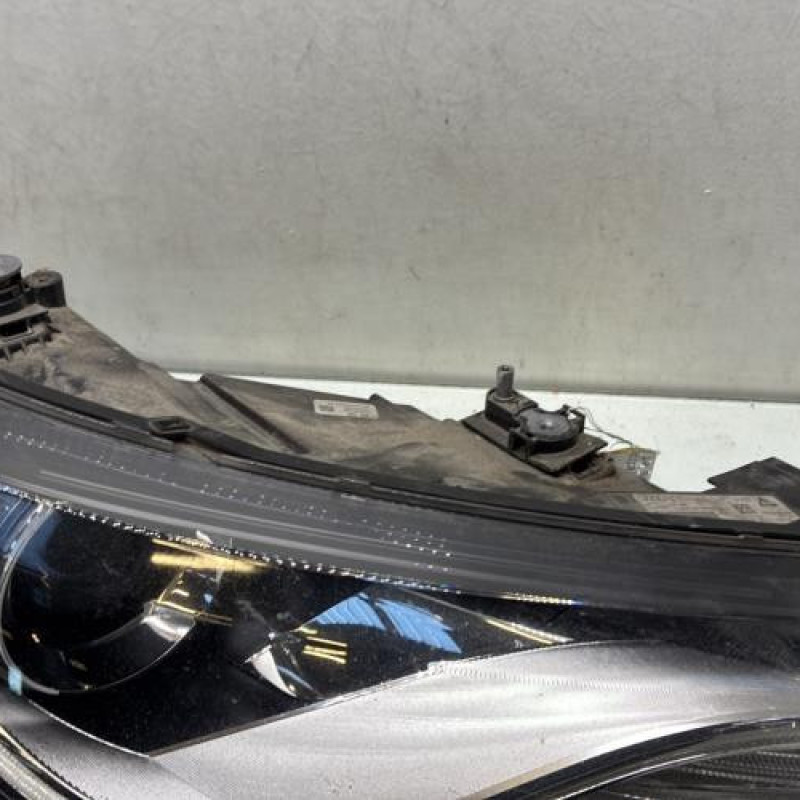 Optique avant principal droit (feux)(phare) AUDI A1 1 Photo n°1