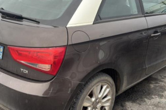 Optique avant principal gauche (feux)(phare) AUDI A1 1