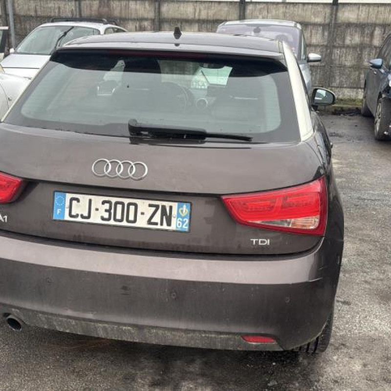 Retroviseur droit AUDI A1 1 Photo n°12