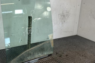 Vitre avant gauche RENAULT MASTER 2
