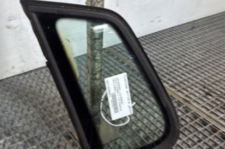 Custode arriere gauche VOLKSWAGEN POLO 4