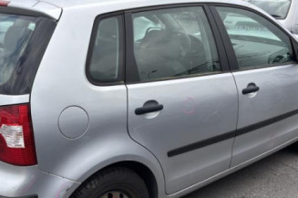 Custode arriere gauche VOLKSWAGEN POLO 4