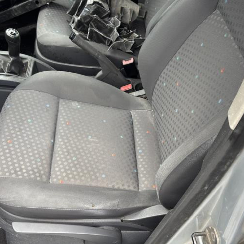 Custode arriere gauche VOLKSWAGEN POLO 4 Photo n°18