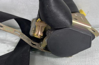 Pretensionneur de ceinture avant gauche VOLKSWAGEN POLO 4