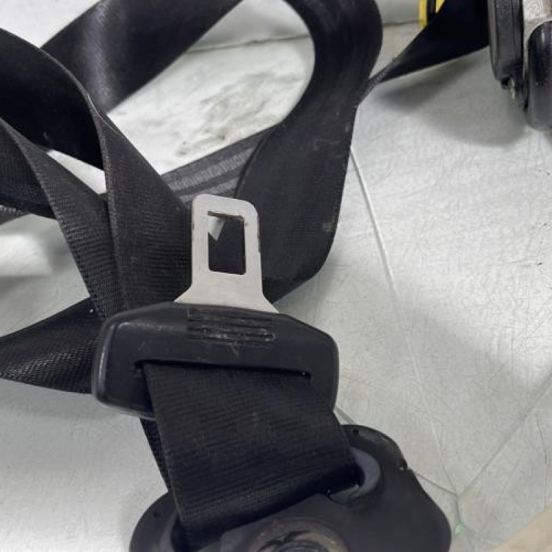 Ceinture avant gauche VOLKSWAGEN POLO 4 Photo n°5