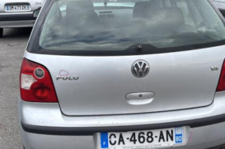 Pretensionneur de ceinture avant gauche VOLKSWAGEN POLO 4