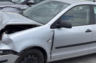 Feu arriere stop central VOLKSWAGEN POLO 4