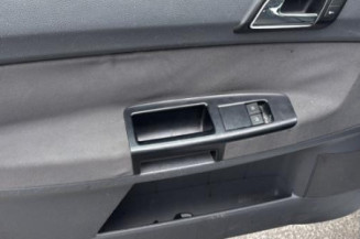 Feu arriere stop central VOLKSWAGEN POLO 4