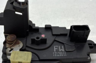 Serrure avant gauche OPEL ASTRA H Photo n°1