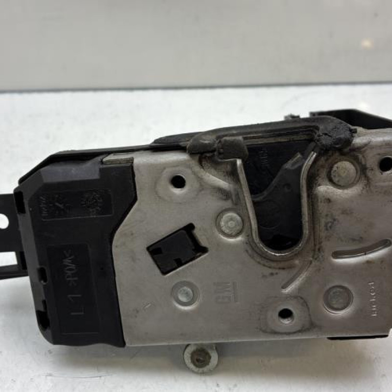 Serrure avant gauche OPEL ASTRA H Photo n°5