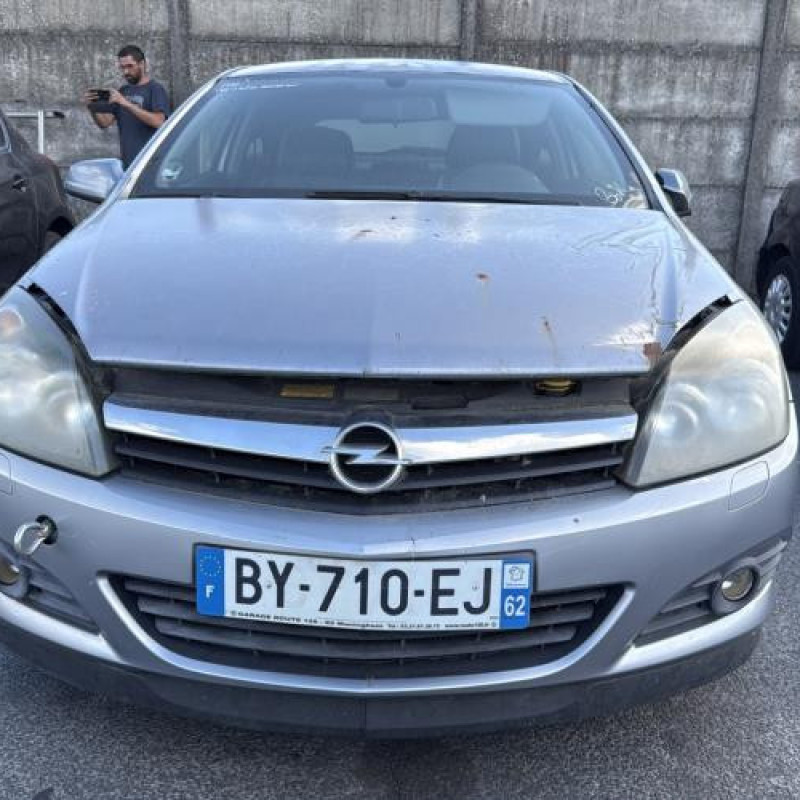 Serrure avant gauche OPEL ASTRA H Photo n°13